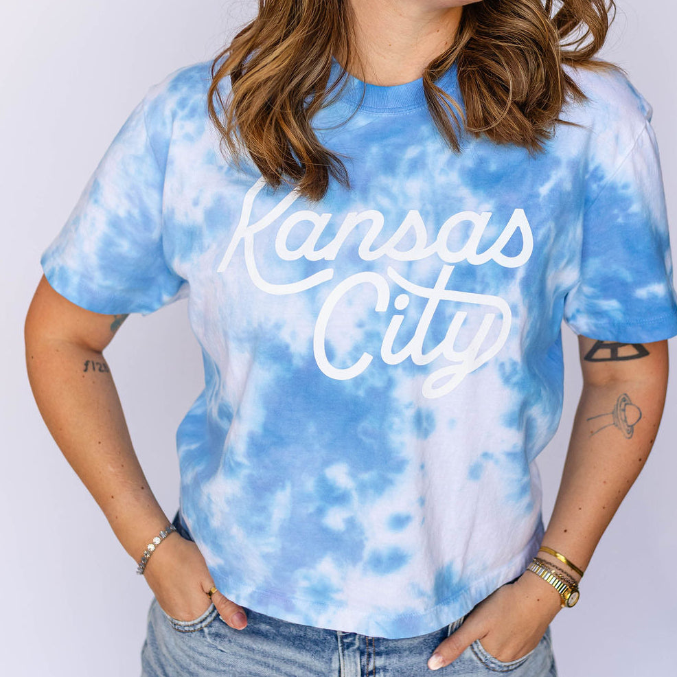 Kansas City Script Cropped T-Shirt - Blue Tie Dye