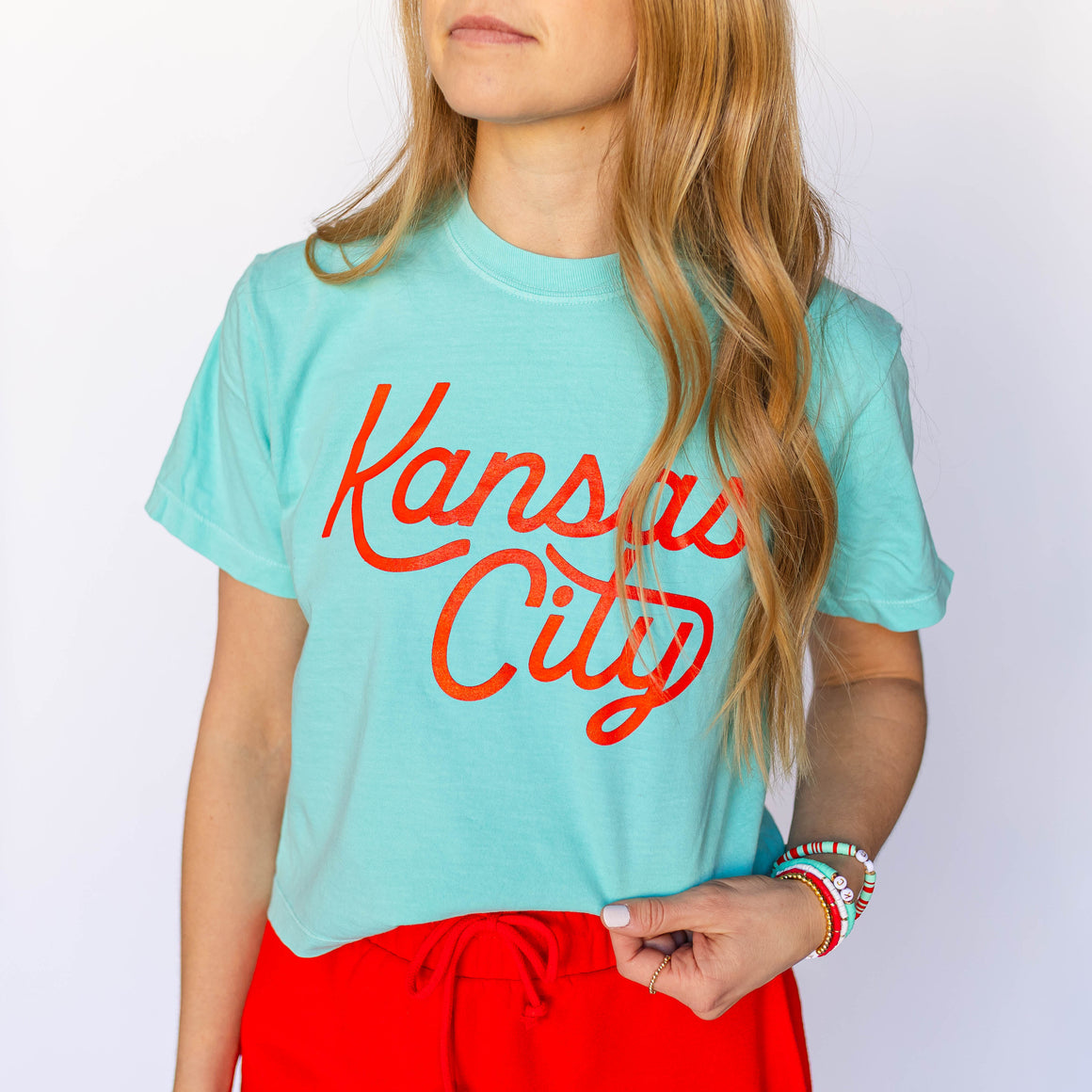 Kansas City Script Cropped T-Shirt - Teal & Red
